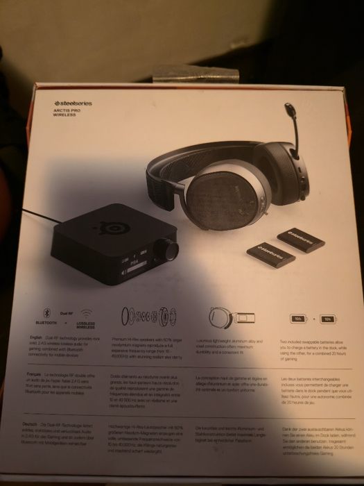 Casti SteelSeries Arctis Pro Wireless
