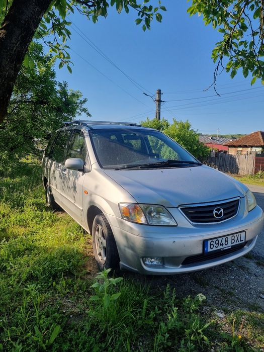 Vând Mazda mpv 7 locuri