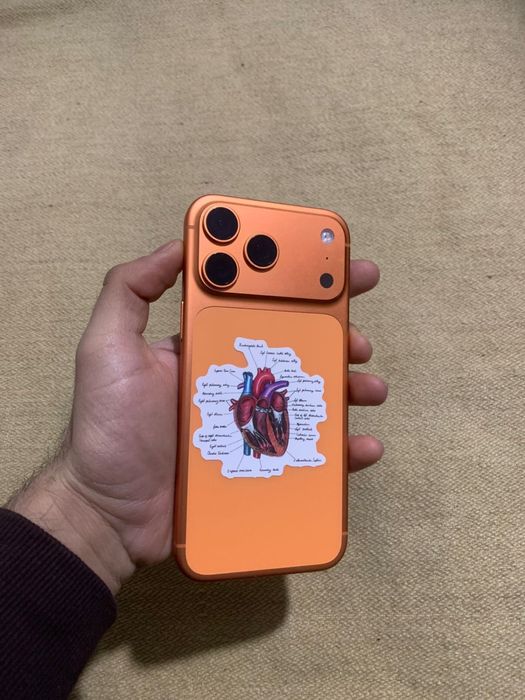 Продаю iPhone 17 Pro Max