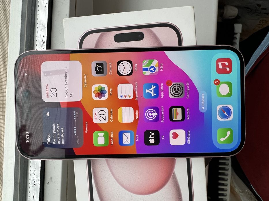 Iphone 15 pink 10/10