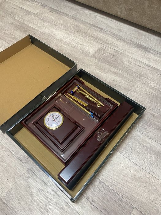 Набор рукаводителя для стола