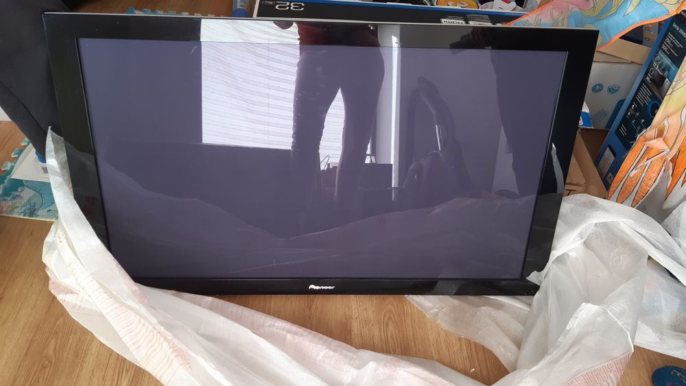Плосък плазмен телевизор, 42", Pioneer