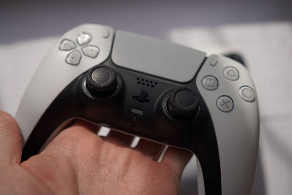 Продам джойстики для пс5 PS5 Dualsence