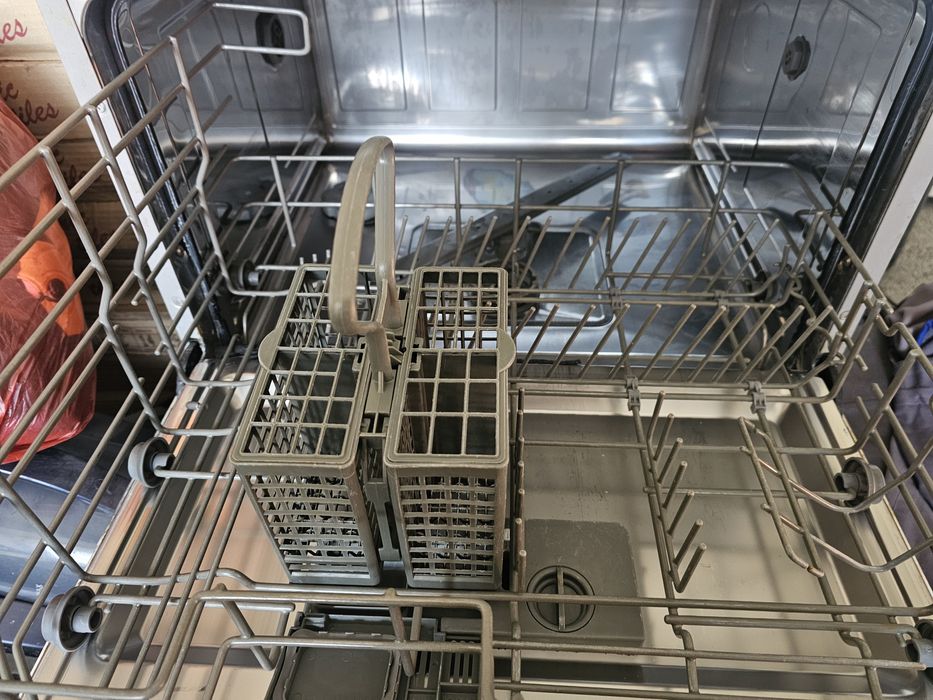 Миална Indesit ICD 661 EU