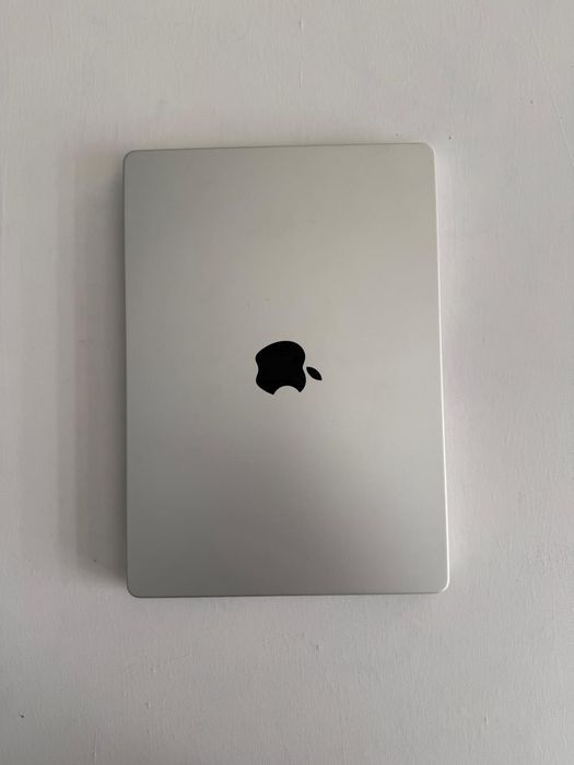 MacBook Pro 14" M3 Pro, 18 ГБ / 512 ГБ