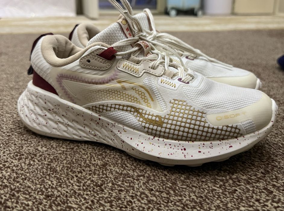Кроссовки Li-Ning Soft Element Sport, размер 37.