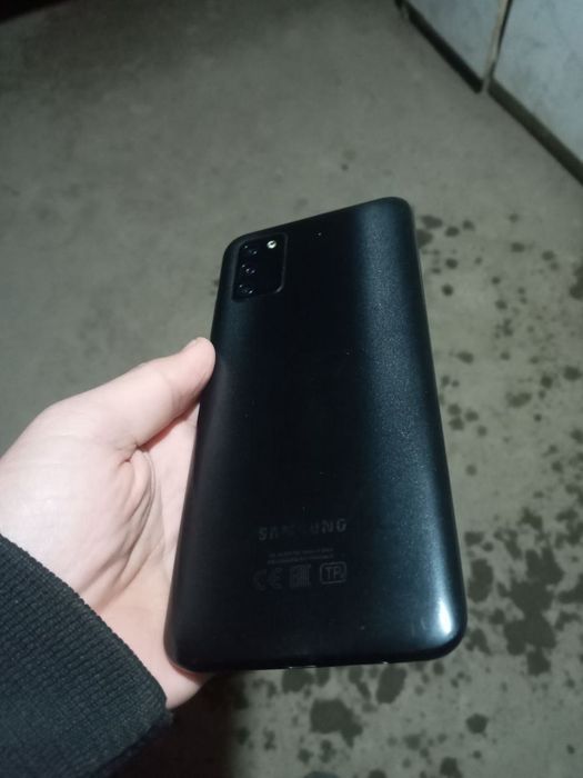 SAMSUNG A03S xotira 64/4 ayfon 6 7ga obmen bor