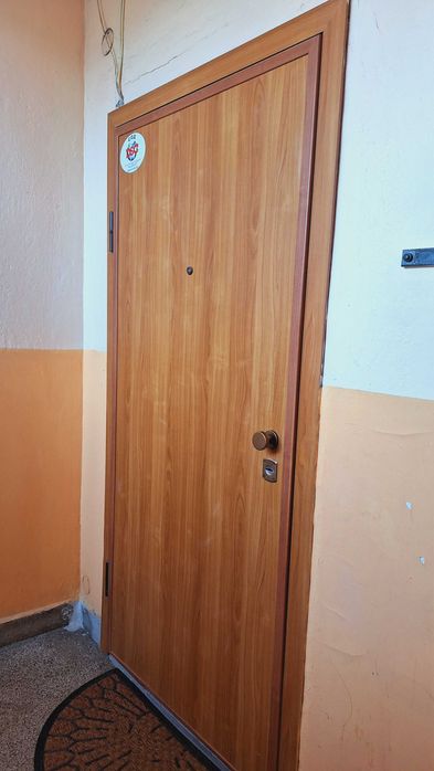 Продава се Тристаен апартамент в Варна, Гръцка махала - 90 кв.м за 2312 €/кв.м - Снимка #16