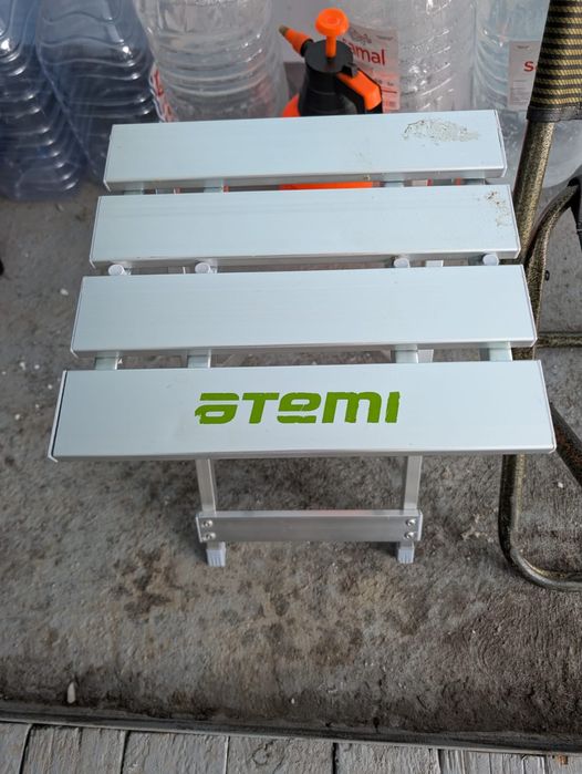 Продам стулья походные складные