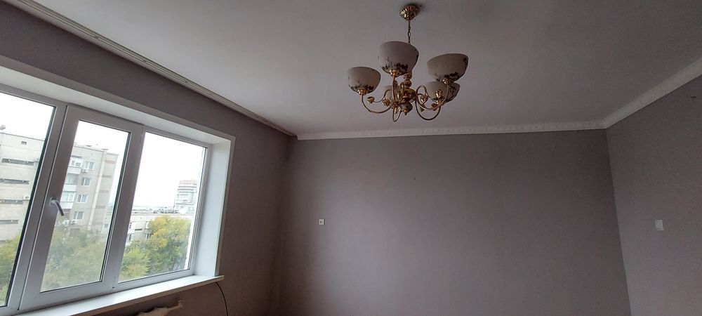 Продам  2х комн кв на 1000мелочах