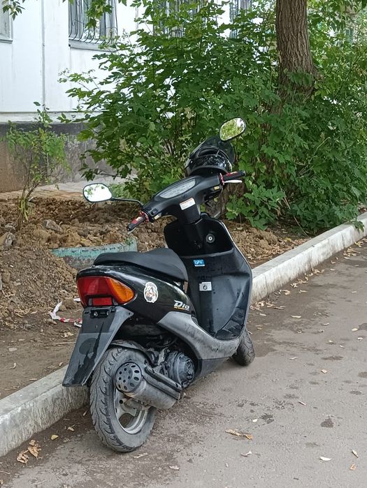 Скутер Honda Dio.