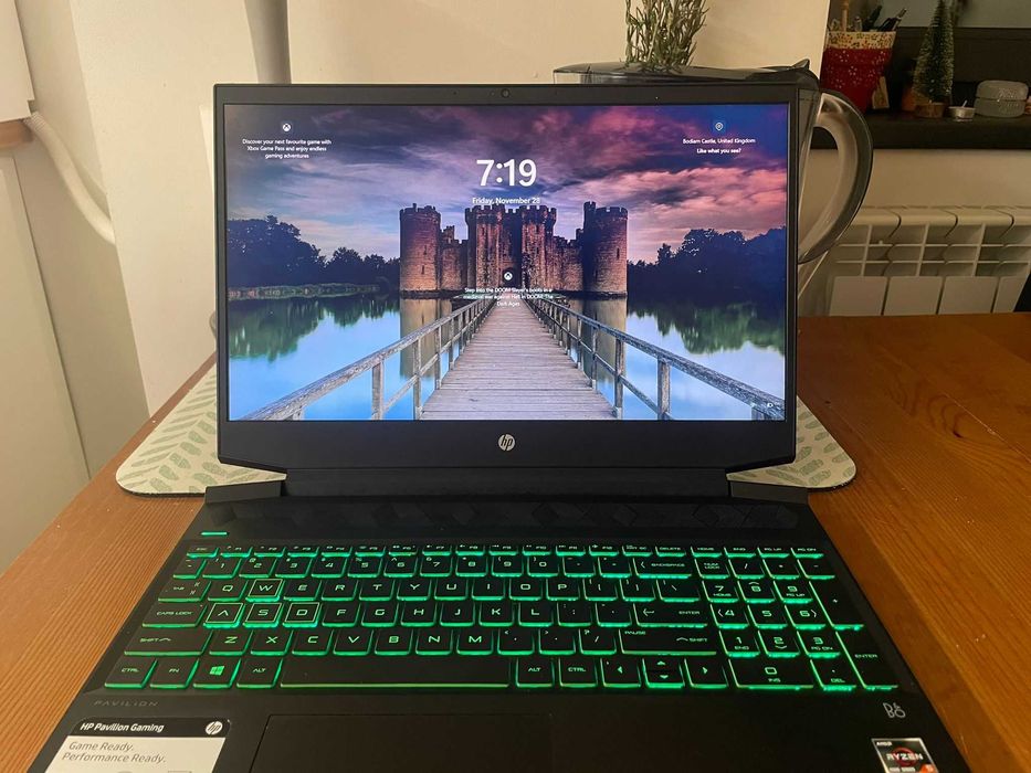 Vand laptop HP Pavilion Gaming SUPER OFERTA!