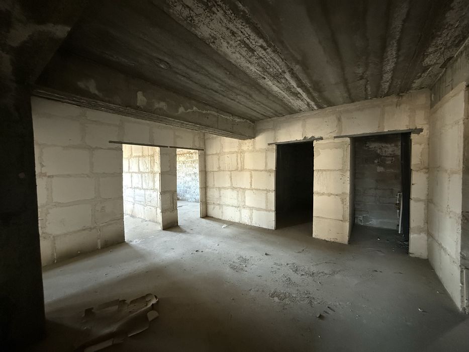 130m 5 etaj 6 etajli dom