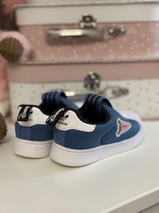 Детски маратонки adidas Disney