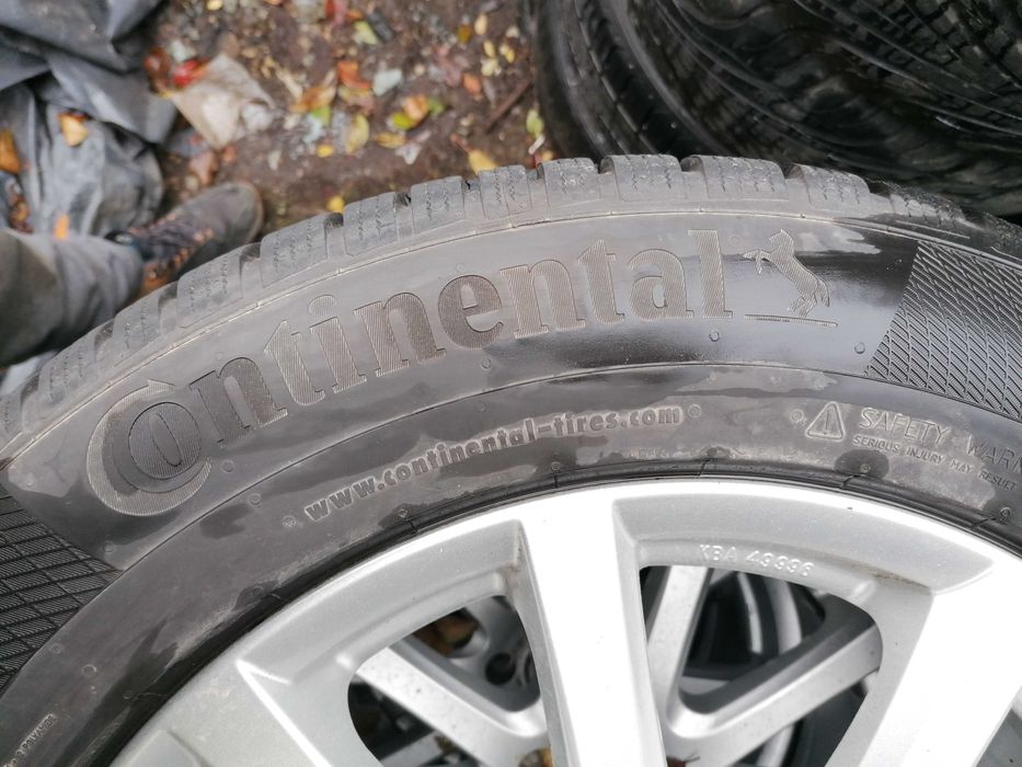 Set 4 Anvelope Iarna Continental WinterContact 235 60 R18 ci13