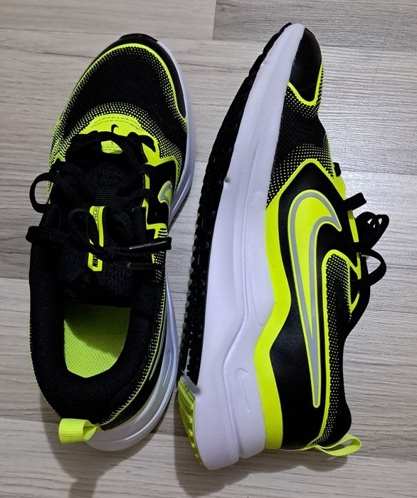 Детски маратонки Nike номер 38.5