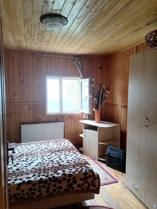 vand casa la cheie cu teren
