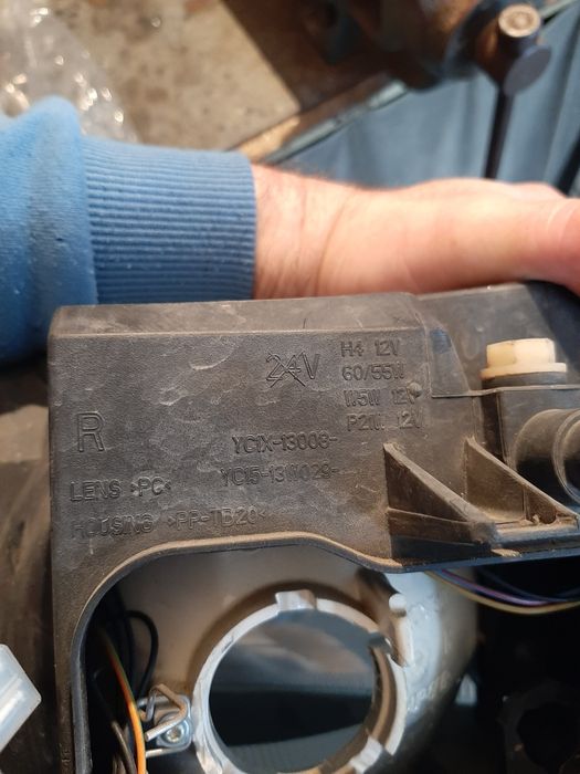 Десен Фар За Форд Транзид 2004г.