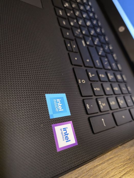 Офисный Ноутбук HP