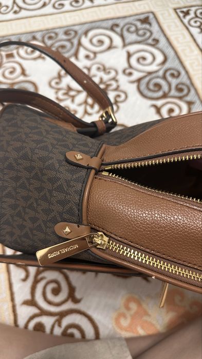 Рюкзак от Michael Kors