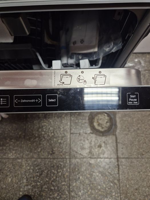 Съдомиялна за пълно вграждане 60см нова