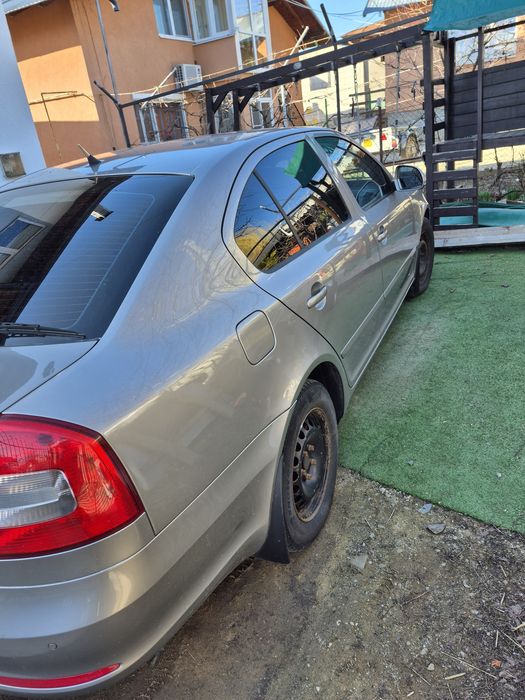 SKODA Octavia 2011 — imagine 4
