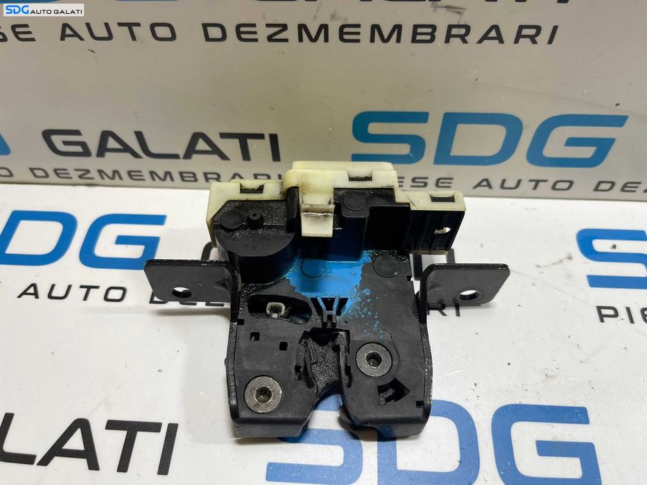 Broasca Incuietoare Spate Hayon Haion Capota Portbagaj Renault Modus 2005 - 2012 Cod 8200076240E 8200076240 [B3373]