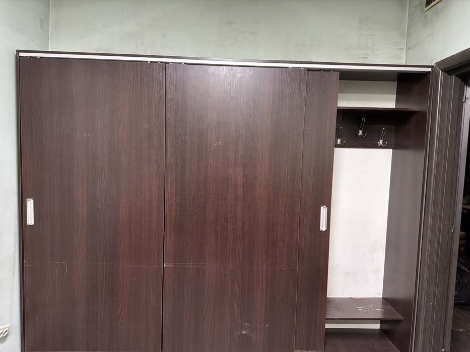 Шкаф купе , полки