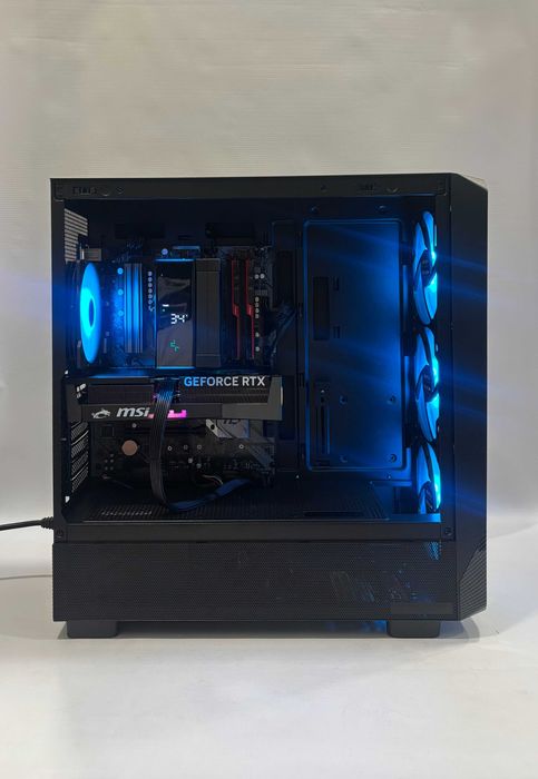 Геймърски компютър AMD Ryzen 7 5700X, RTX 5060 Ti 8GB, 16GB ram