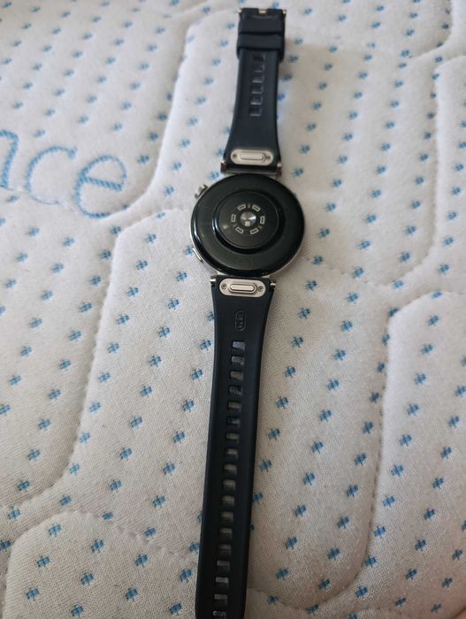 Huawei Gt 5 smart watch