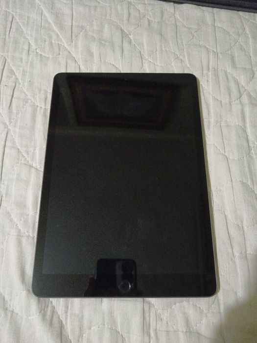 iPad 8 (2020) Wi-Fi 128 ГБ, Space Gray.