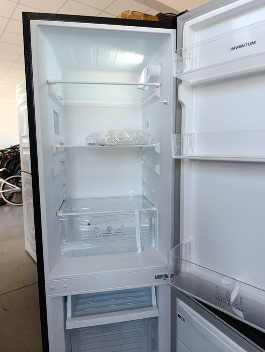 Нов !!! Хладилник и Фризер INVENTUM