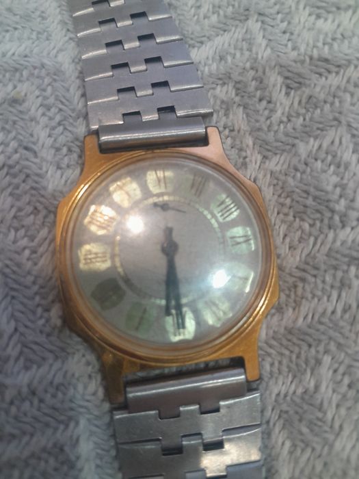 Продам часы СССР Победа