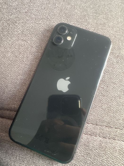 iPhone 11 продам