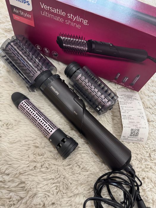 Маша Philips Air Styler 7000