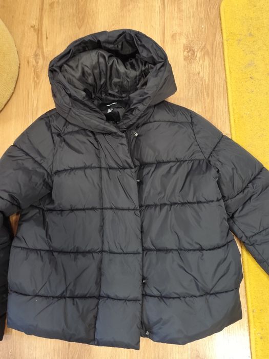 Дамско черно яке