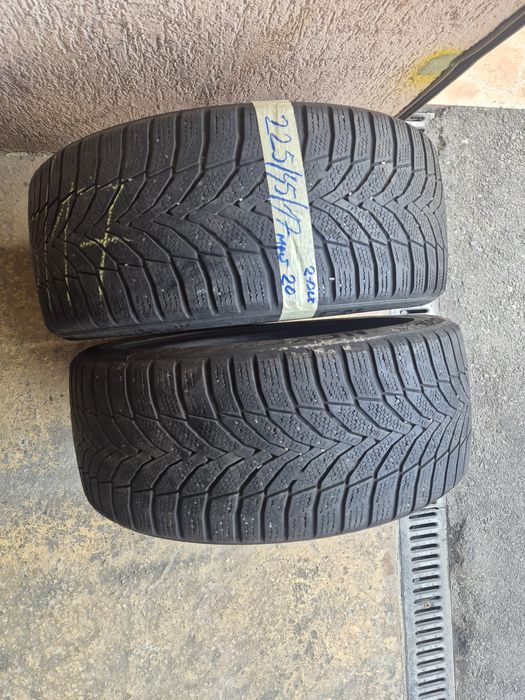 Vând cauciucuri 225/45/17 M+S 2buc  imp Germania