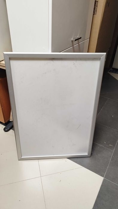 Снап рамка алуминиева, за плакати и реклами  6 +1 +1бр