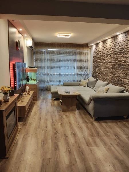 Продава се Тристаен апартамент в Черноморец - 102 кв.м за 1324 €/кв.м - Снимка #10