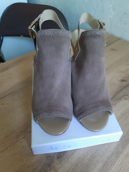 Босоножки кожаные 37р.