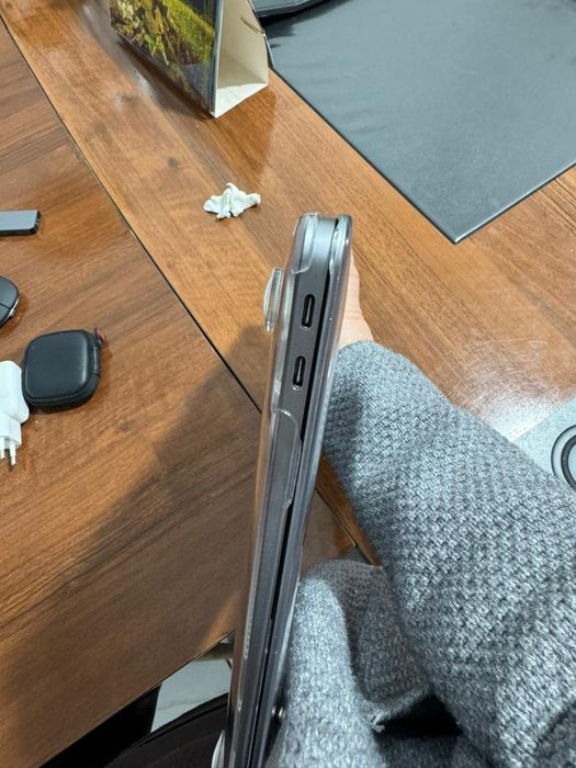 Макбук сатылады.