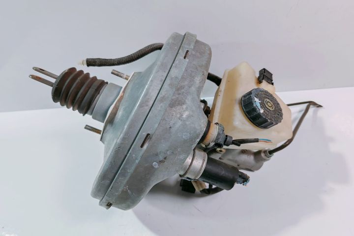 Tulumba Frana  cu pompa centrala A0044305730 Mercedes-Benz CLK-Class