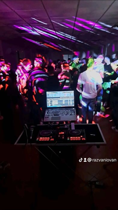 Dj pentru evenimente