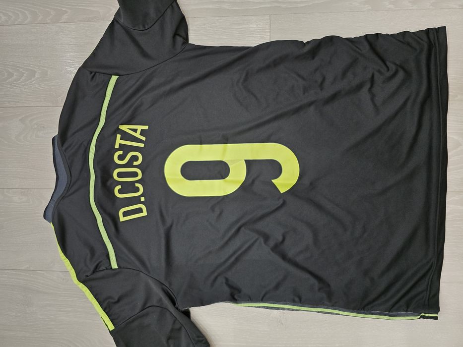 Тениска на испанския национал/Диего Коща