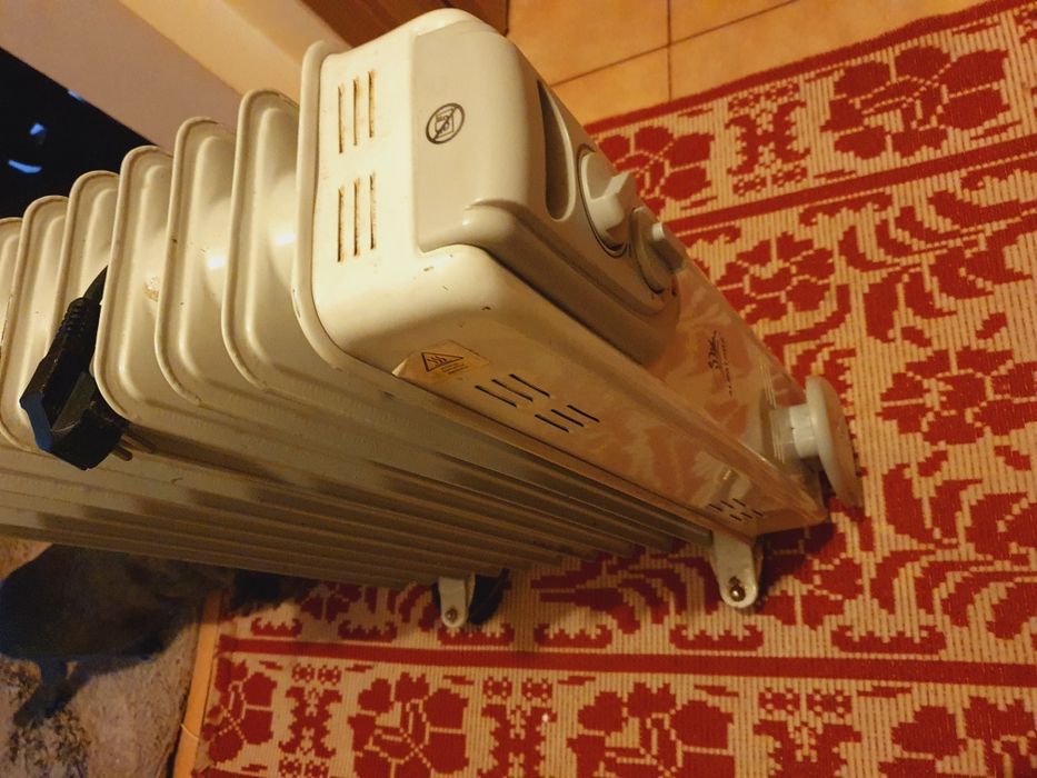 Calorifer Albatros pe ulei perfect funcțional 10 elemenți