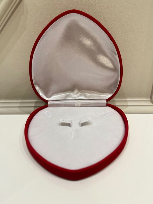 Коробочка ювелирная