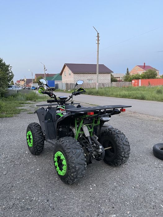 Продам 200 кубовый квадроцикл