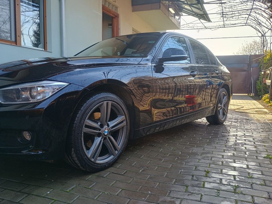 BMW seria 3 f30 318d km reali întreținut