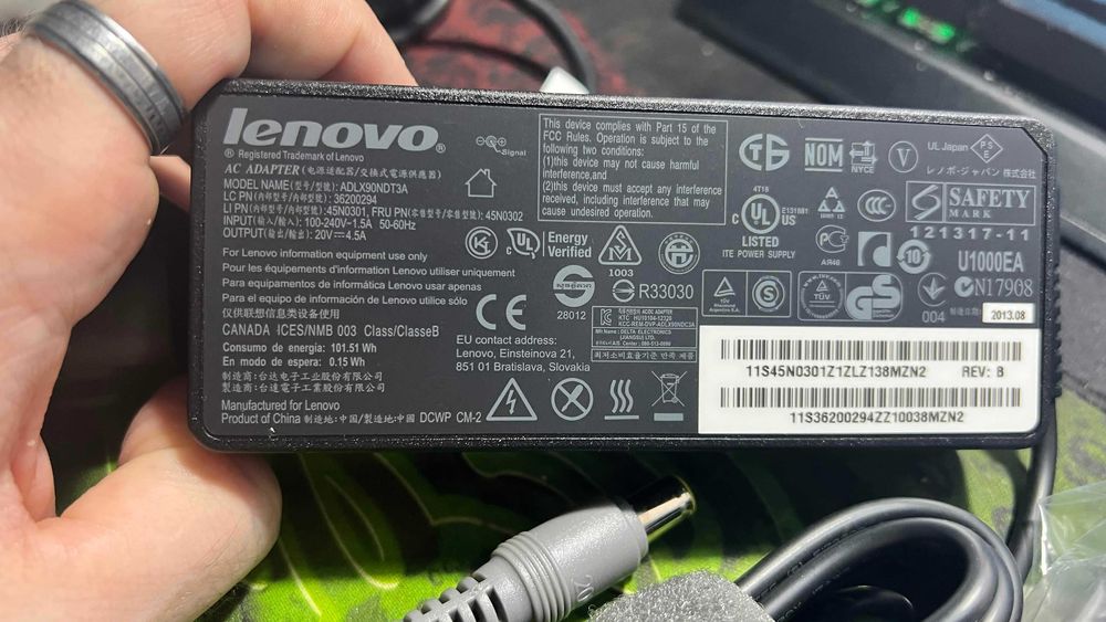Incarcatoare Lenovo 90W 20V 4.5A Noi