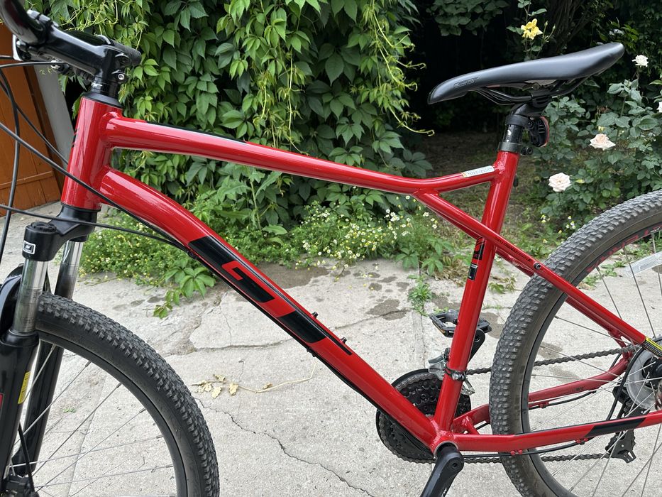 Два велосипеда GT Aggressor Sport